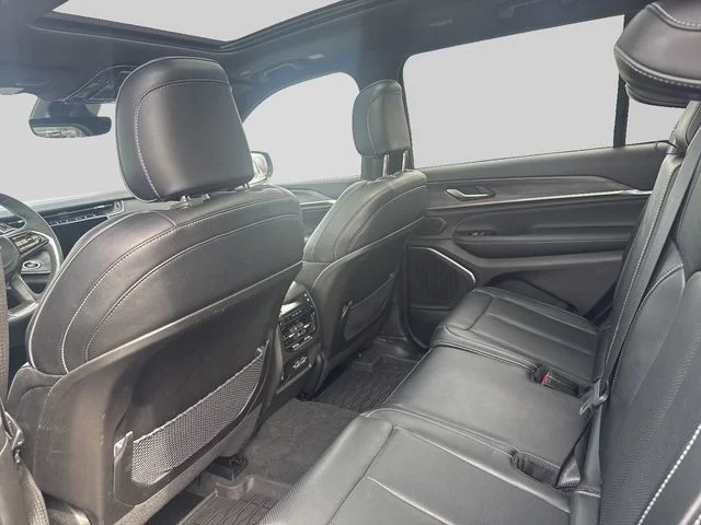 2023 Jeep Grand Cherokee L Overland - Photo 17