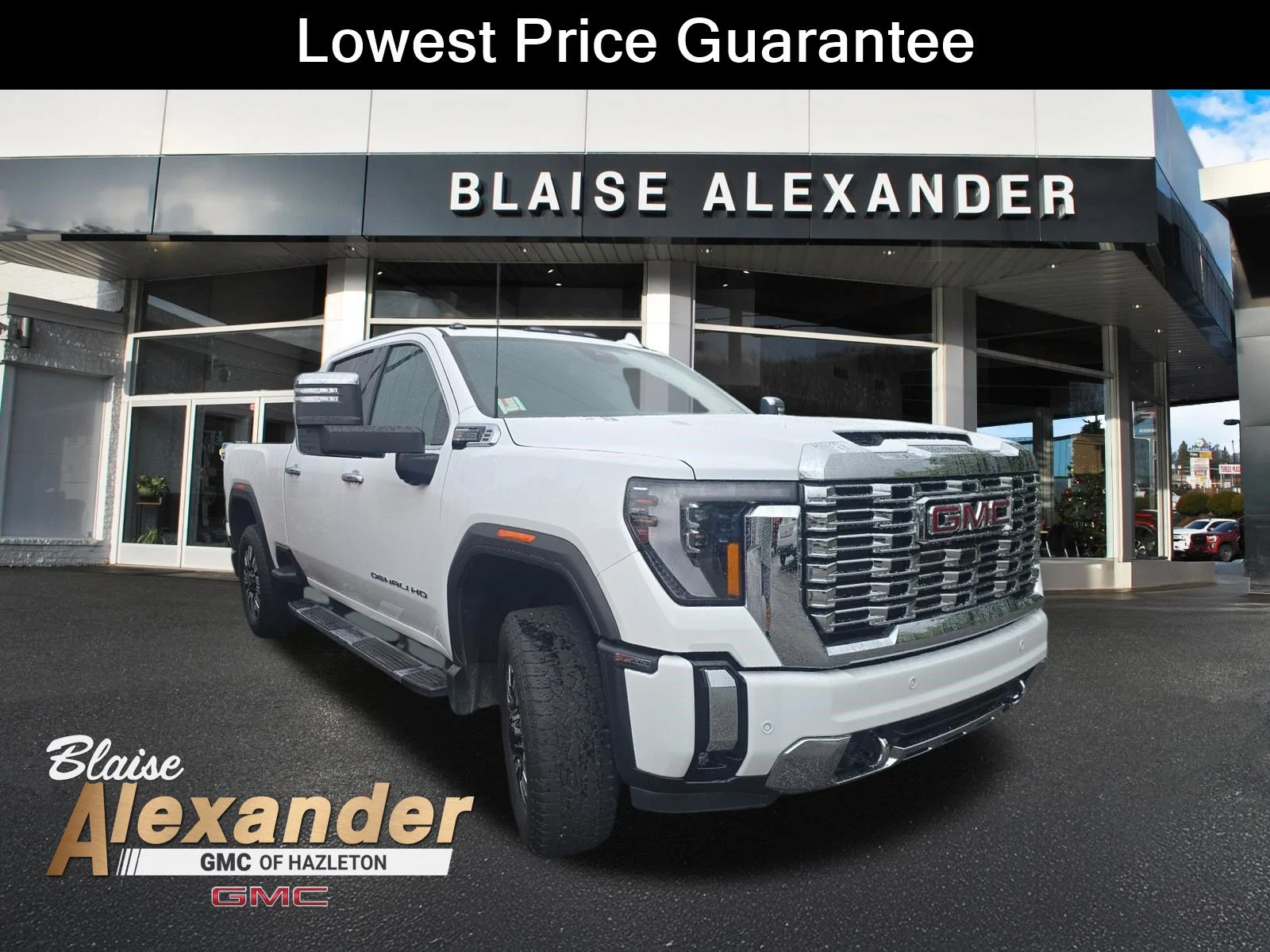 Used 2026 Summit White GMC Denali image 1