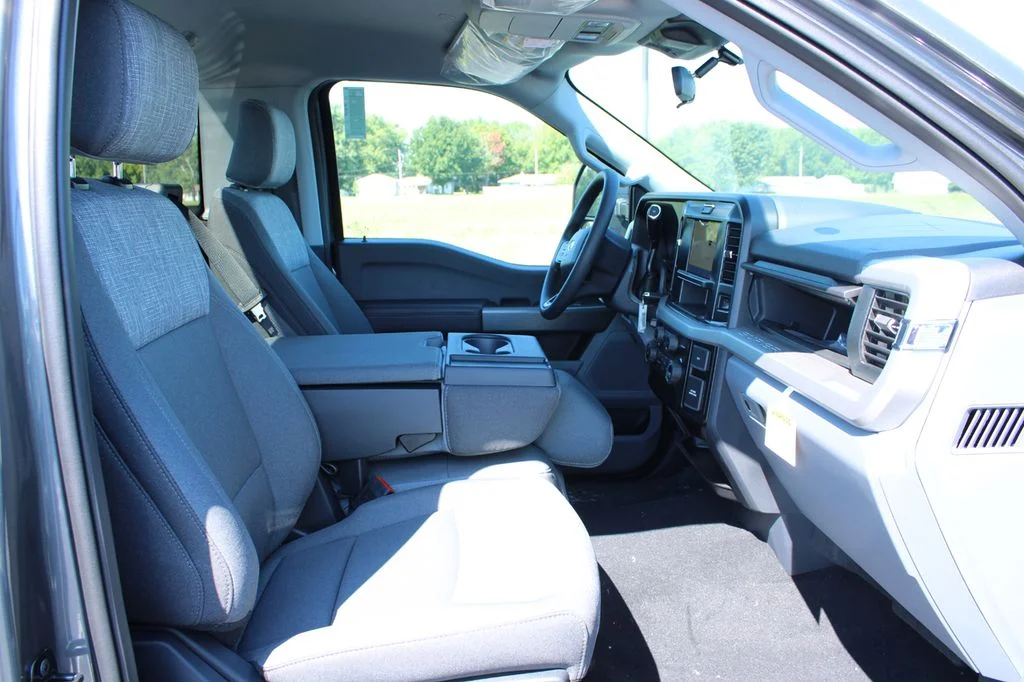 New 2026 Carbonized Gray Metallic Ford F-350® XLT image 22