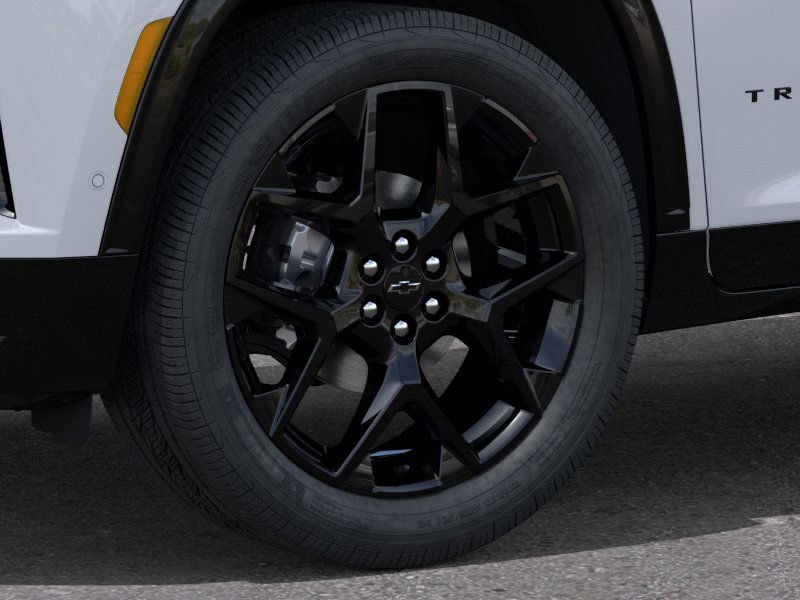 New 2026 Polar White Tricoat Chevrolet RS image 9