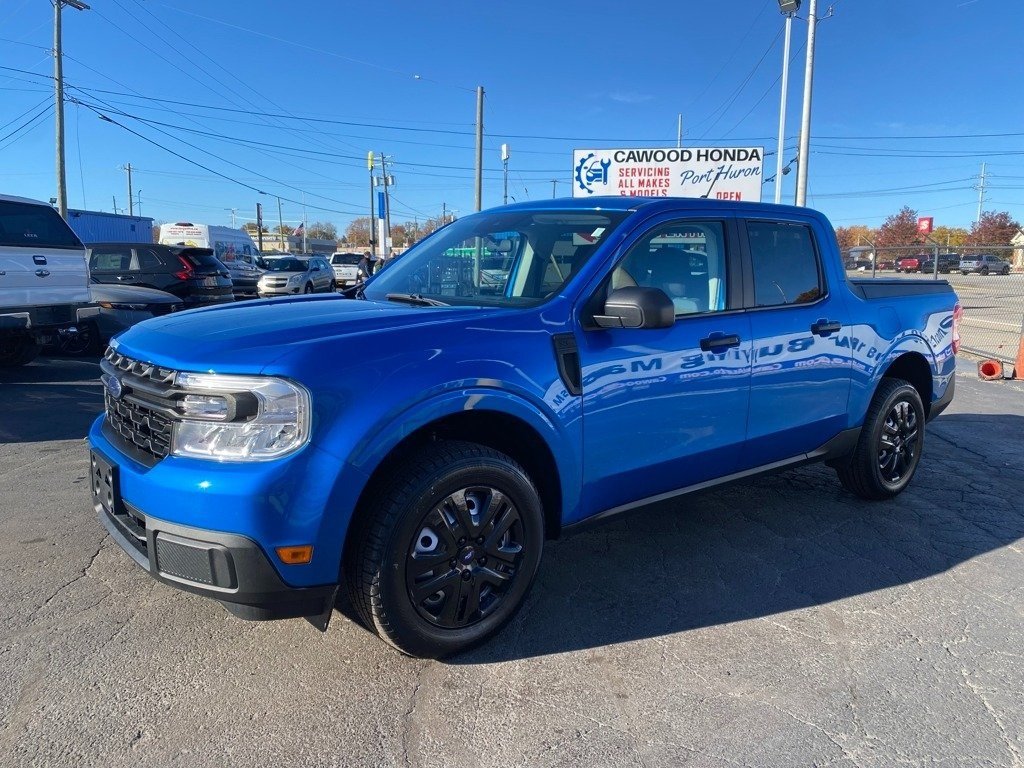 Used 2022 Ford Maverick XL with VIN 3FTTW8F96NRA41840 for sale in Kansas City