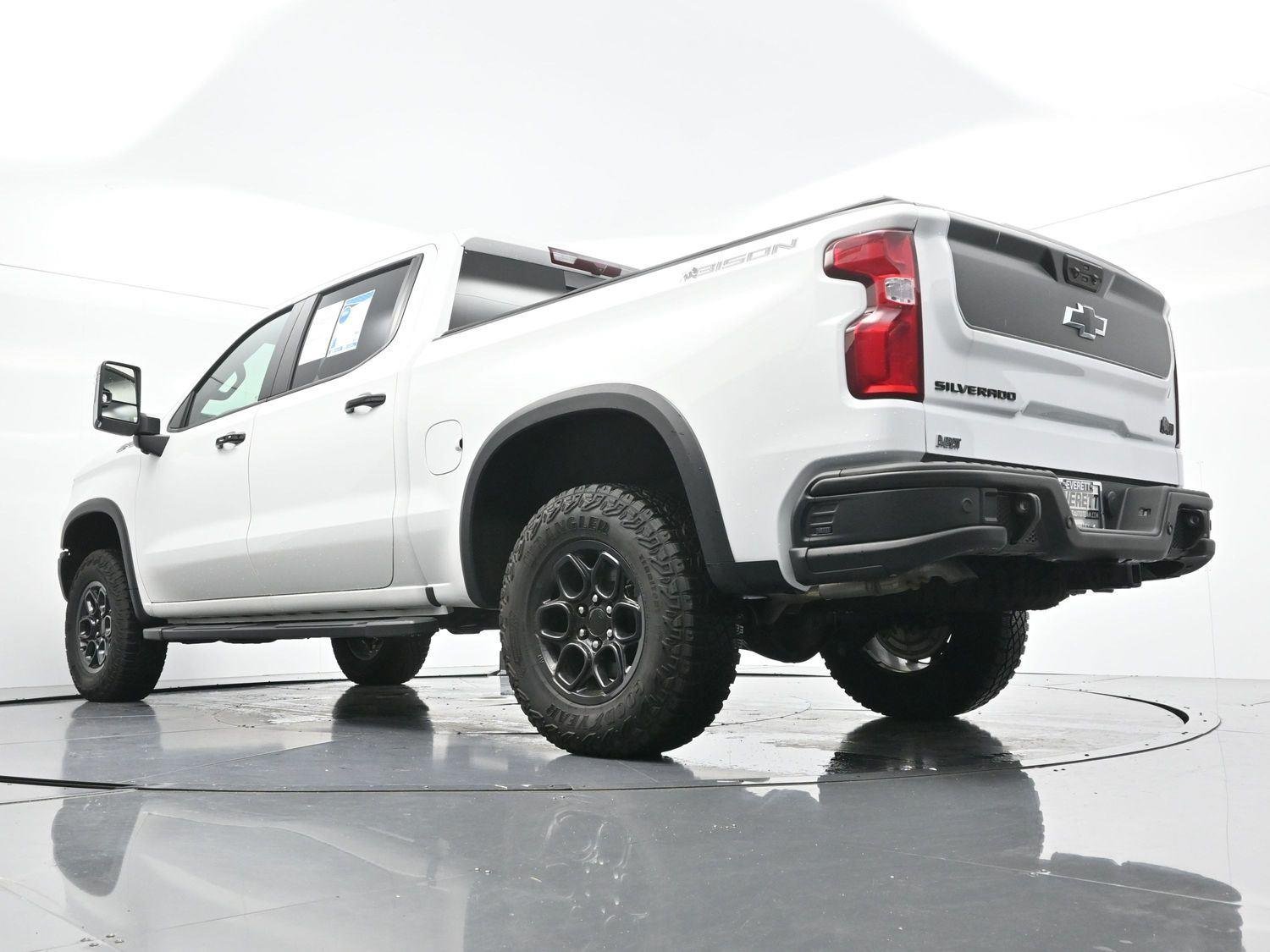Used 2024 Summit White Chevrolet ZR2 image 50