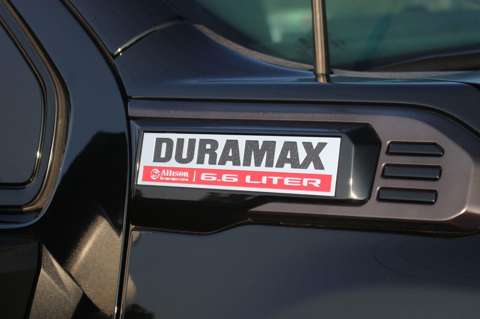 Used 2026 Onyx Black GMC AT4X image 11