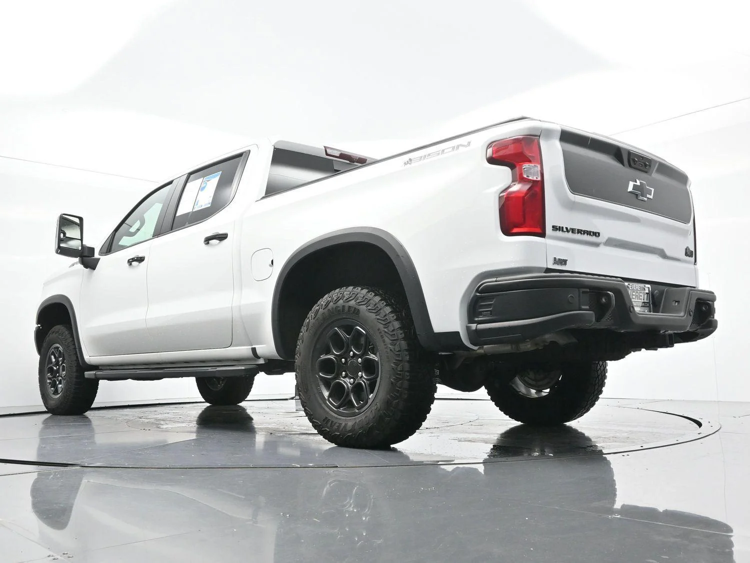 Used 2024 Summit White Chevrolet ZR2 image 50