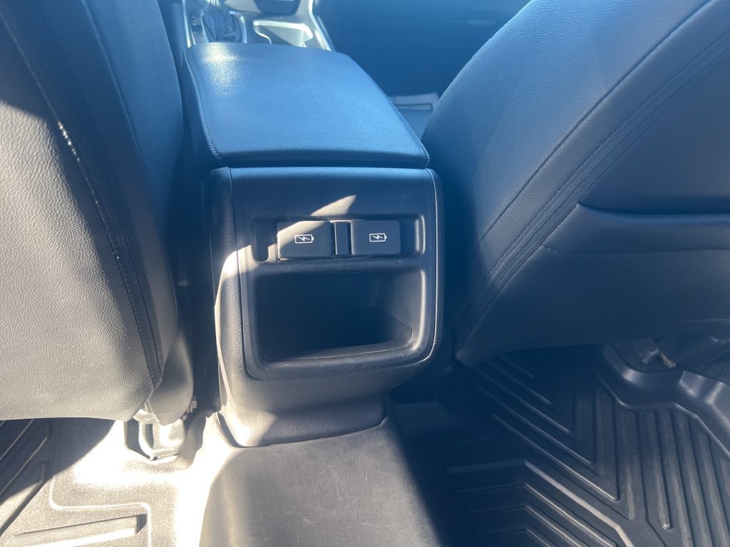 Used 2021  Honda Sport image 22