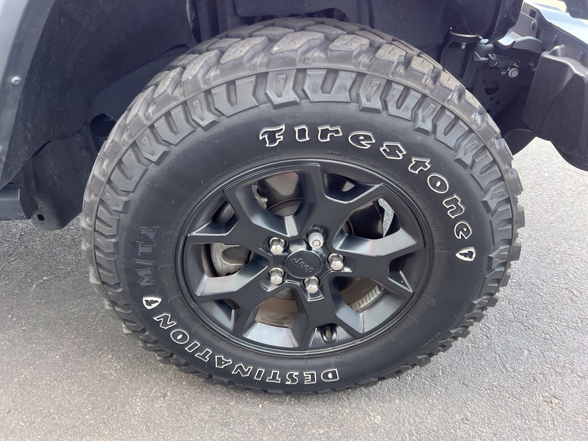 Used 2023 Gray Jeep Sport image 14