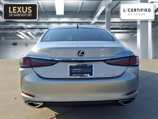 2025 Lexus ES 350 - Photo 3