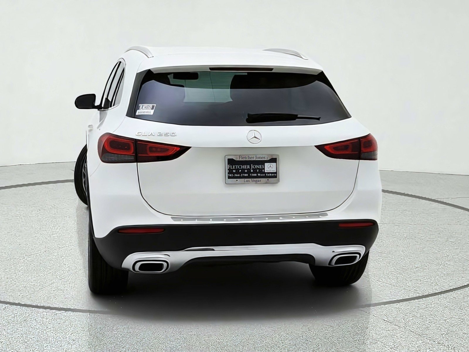 Used 2021 Polar White Mercedes-Benz GLA 250 image 10
