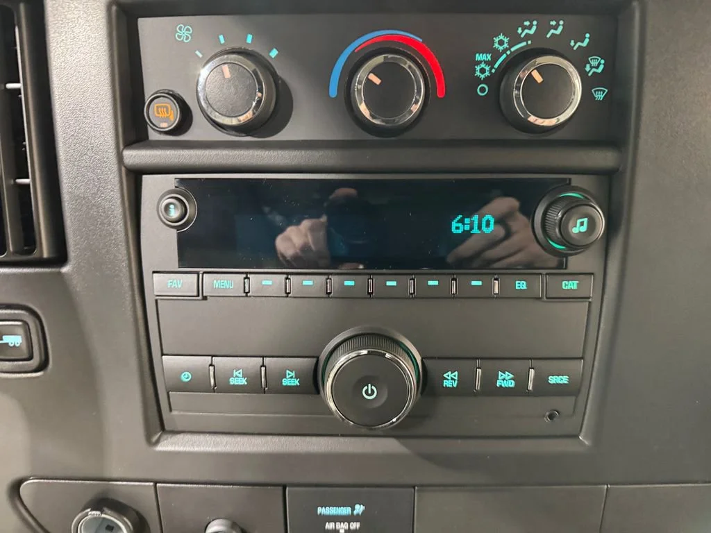 New 2026 Summit White GMC Work Van image 10