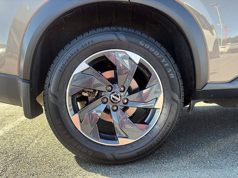 Used 2025 Baja Storm Metallic Nissan SV image 34