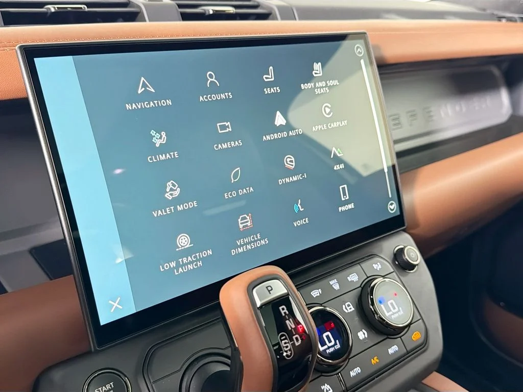 New 2026 Petra Copper Land Rover  OCTA image 15