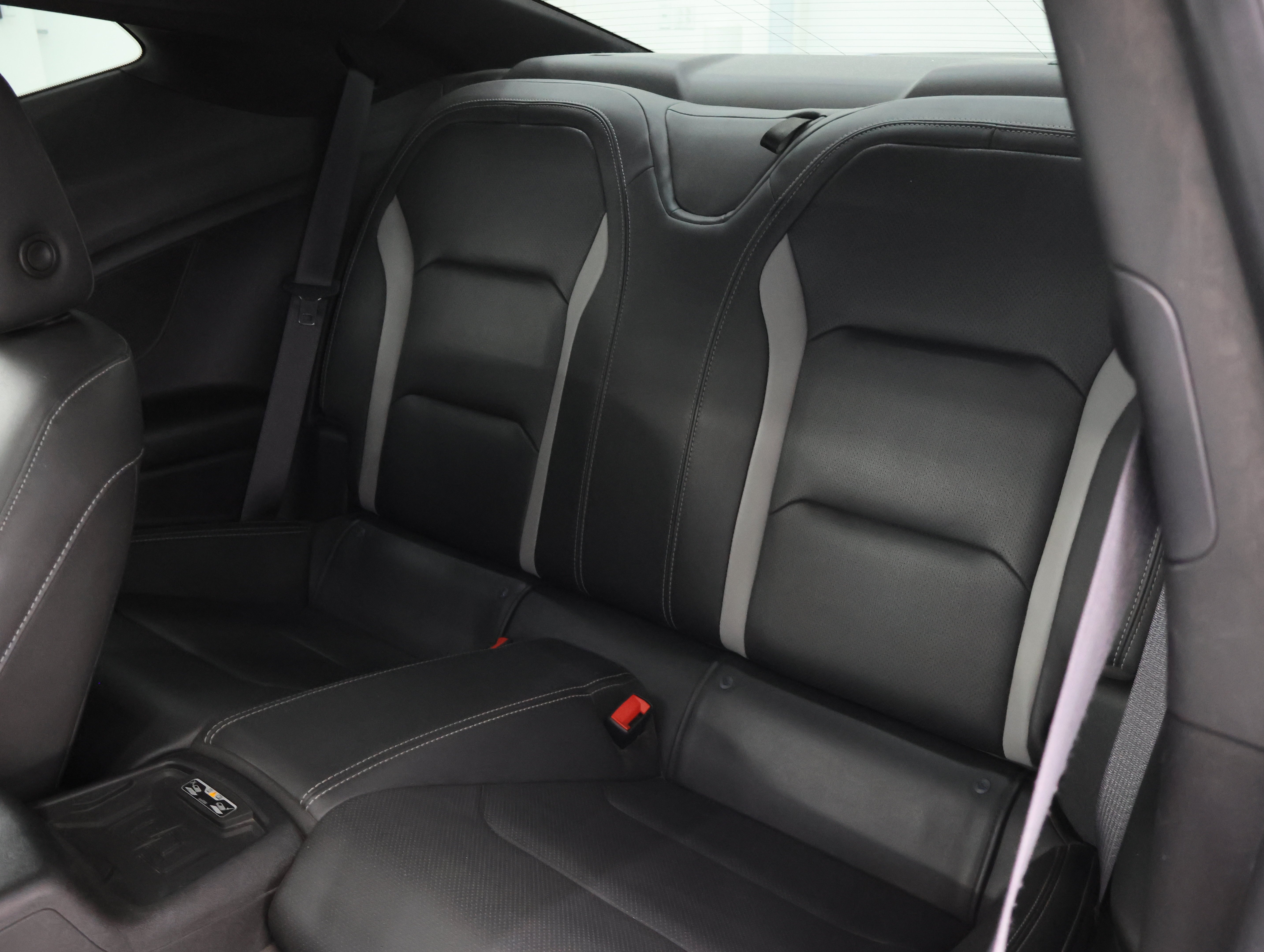 Used 2017 Hyper Blue Metallic Chevrolet 2SS Coupe: 2SS-AUTO-NAV-MOON-LIKE NEW TIRES-HEAT/COOL SEATS- image 42