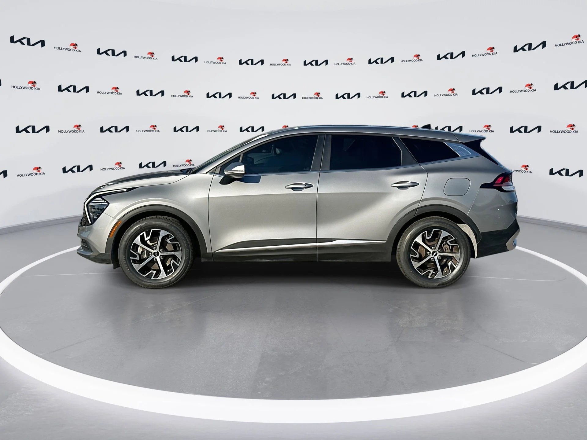 Certified Used 2024 Steel Gray Kia EX image 5