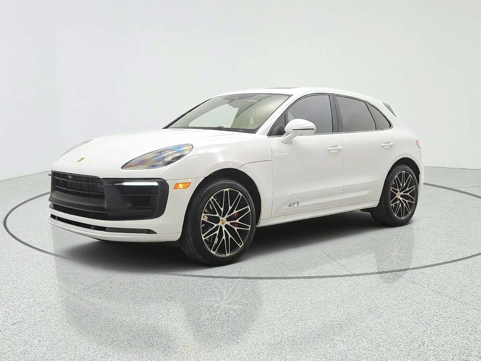 Used 2022 White Porsche GTS AWD image 1