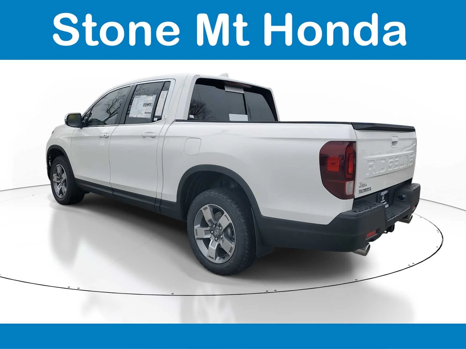 New 2026 Platinum White Pearl Honda RTL image 4