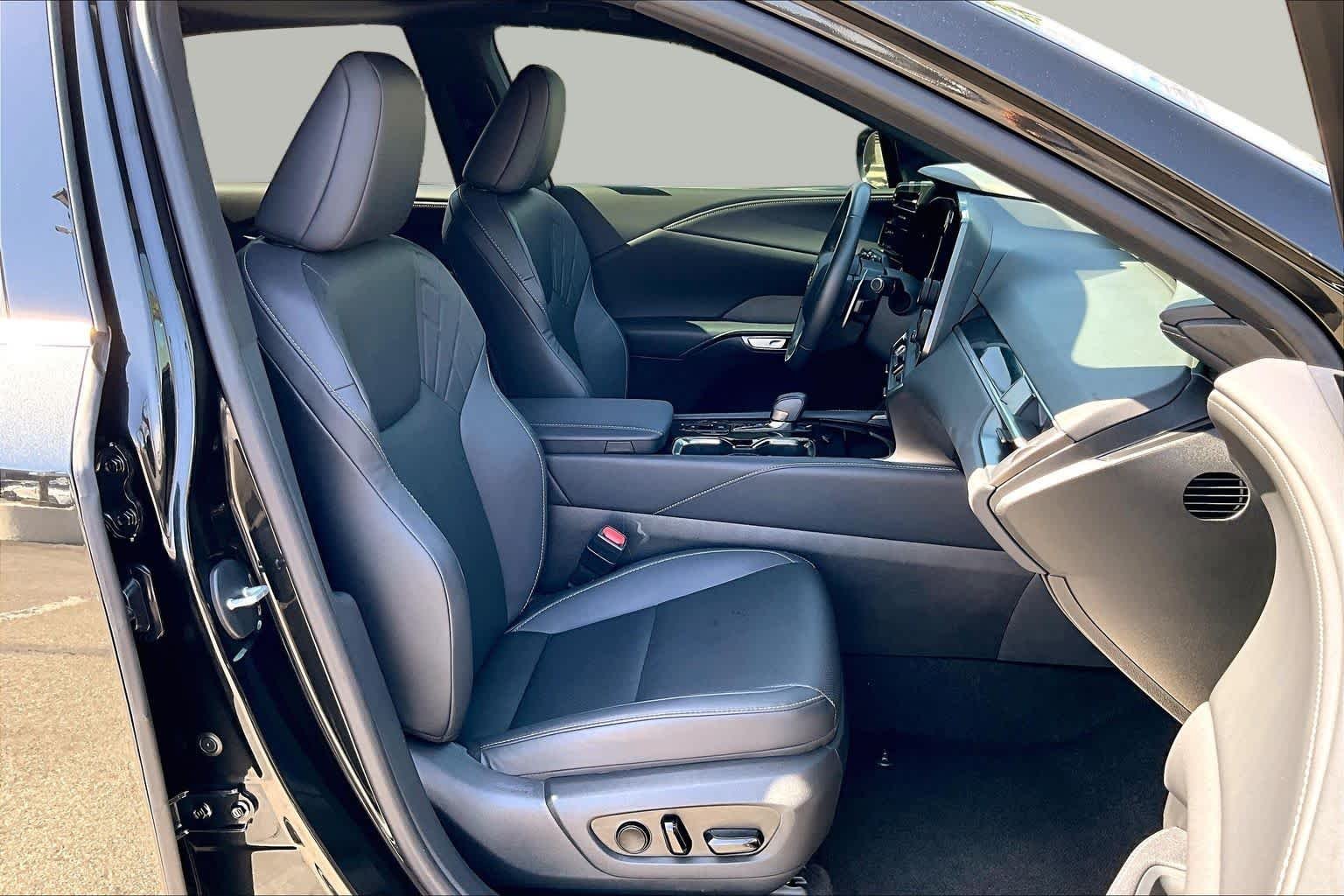 2024 Lexus RX 350 - Photo 8