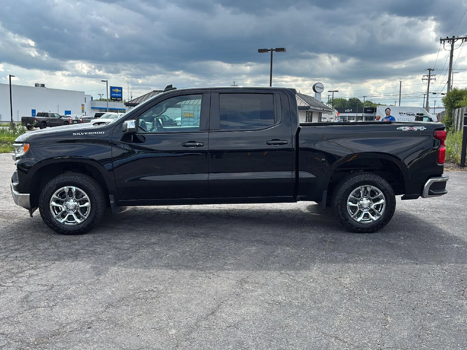 Used 2024 Black Chevrolet LT image 6