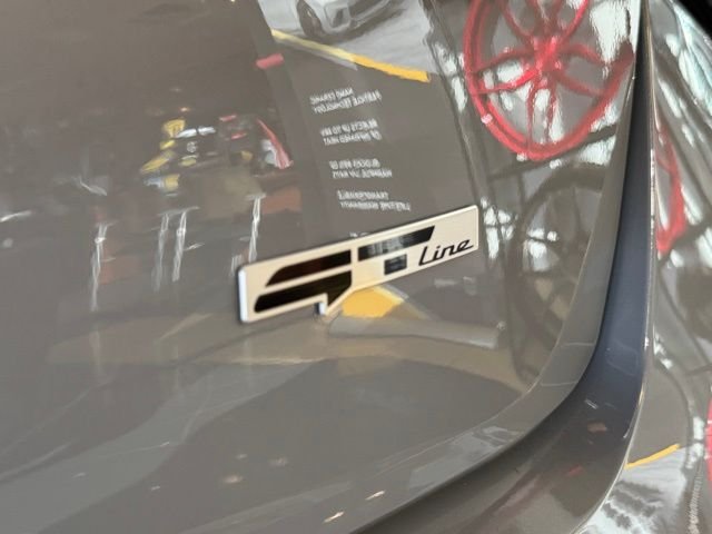 2025 Kia K5 GT-Line - Photo 10
