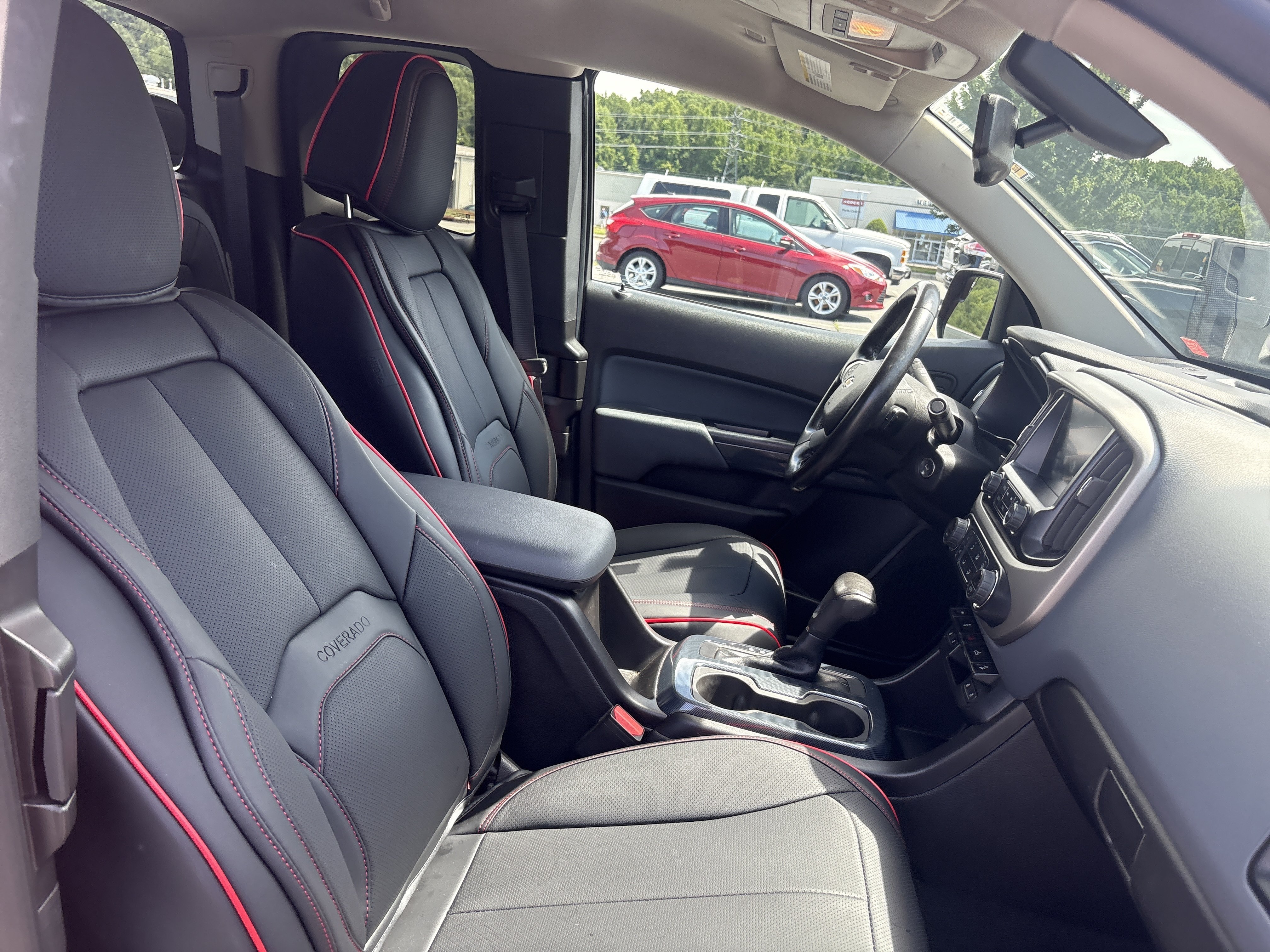 Used 2016 Red Rock Metallic Chevrolet 4WD Z71 image 30