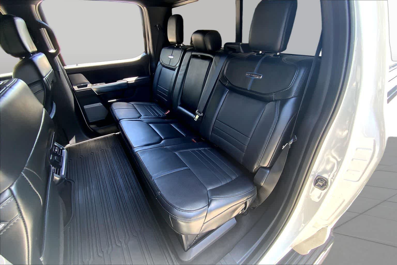 Used 2024 Star White Metallic Tri-Coat Ford Platinum image 21