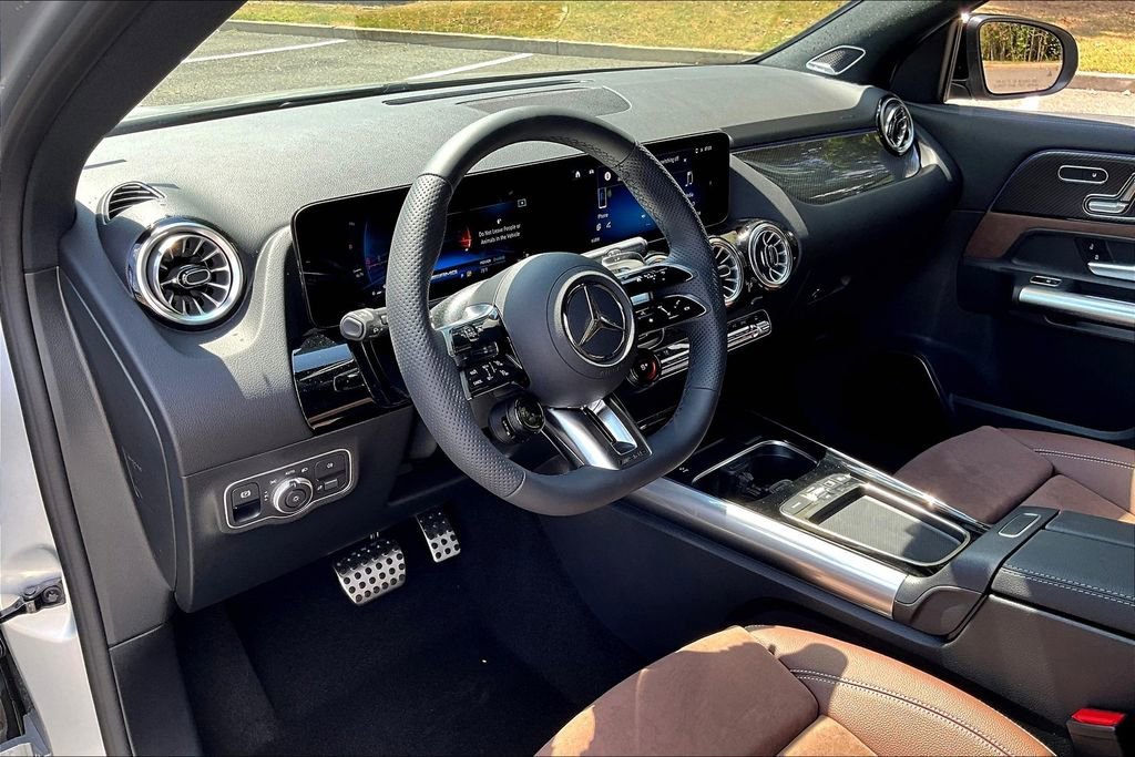 2026 Mercedes-Benz GLA AMG GLA 35 - Photo 20