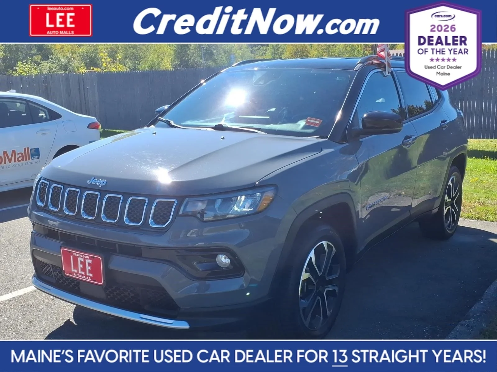 Used 2024 Gray Clearcoat Jeep Limited image 1