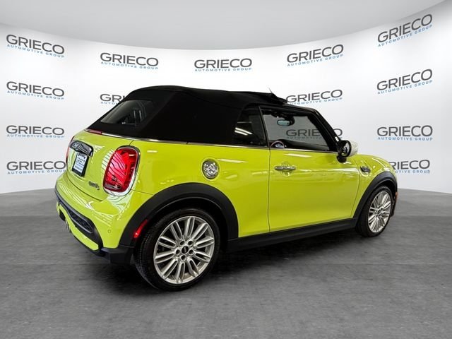 Used 2024 Yellow MINI Signature image 7