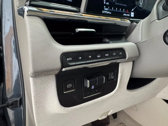 Used 2021 Shadow Metallic Cadillac Premium Luxury Platinum image 41