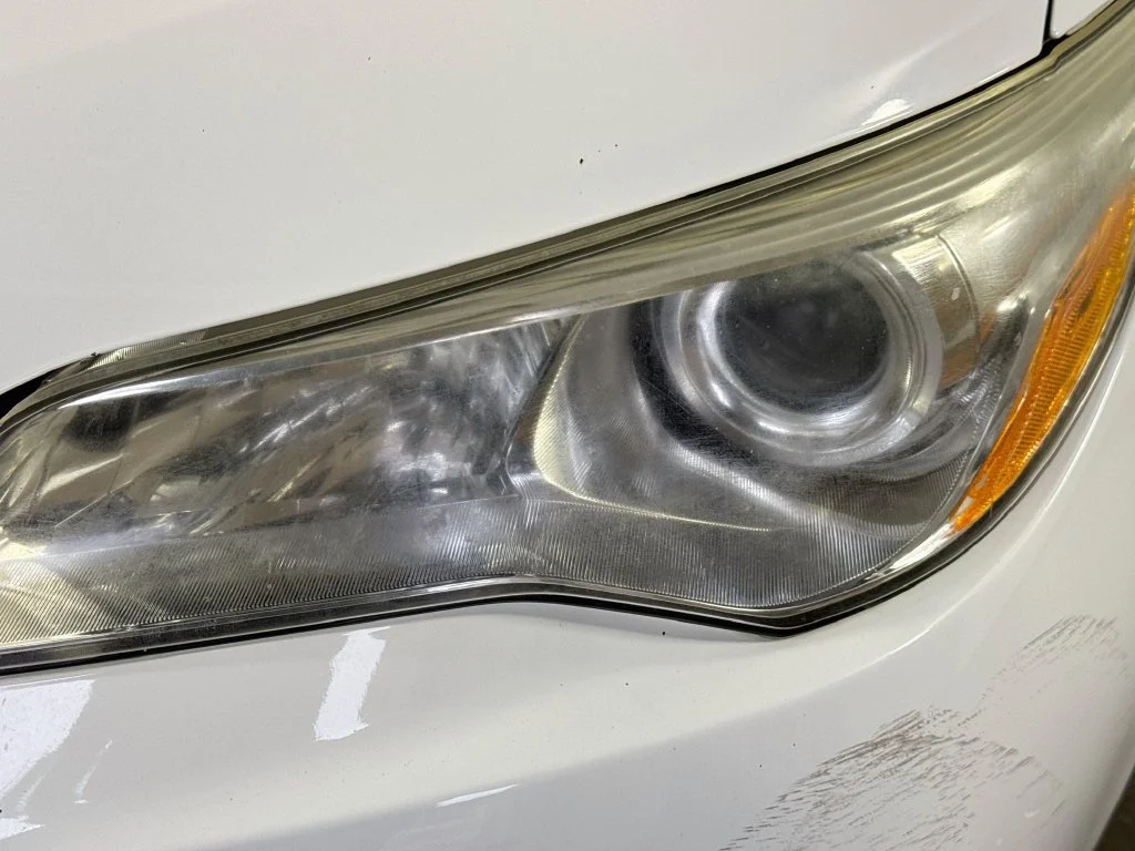 Used 2015 White Toyota XLE image 36