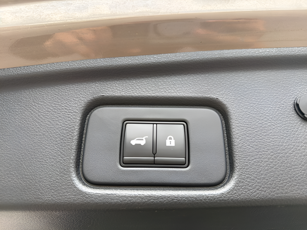 Certified Used 2023 Beige Nissan Platinum image 13
