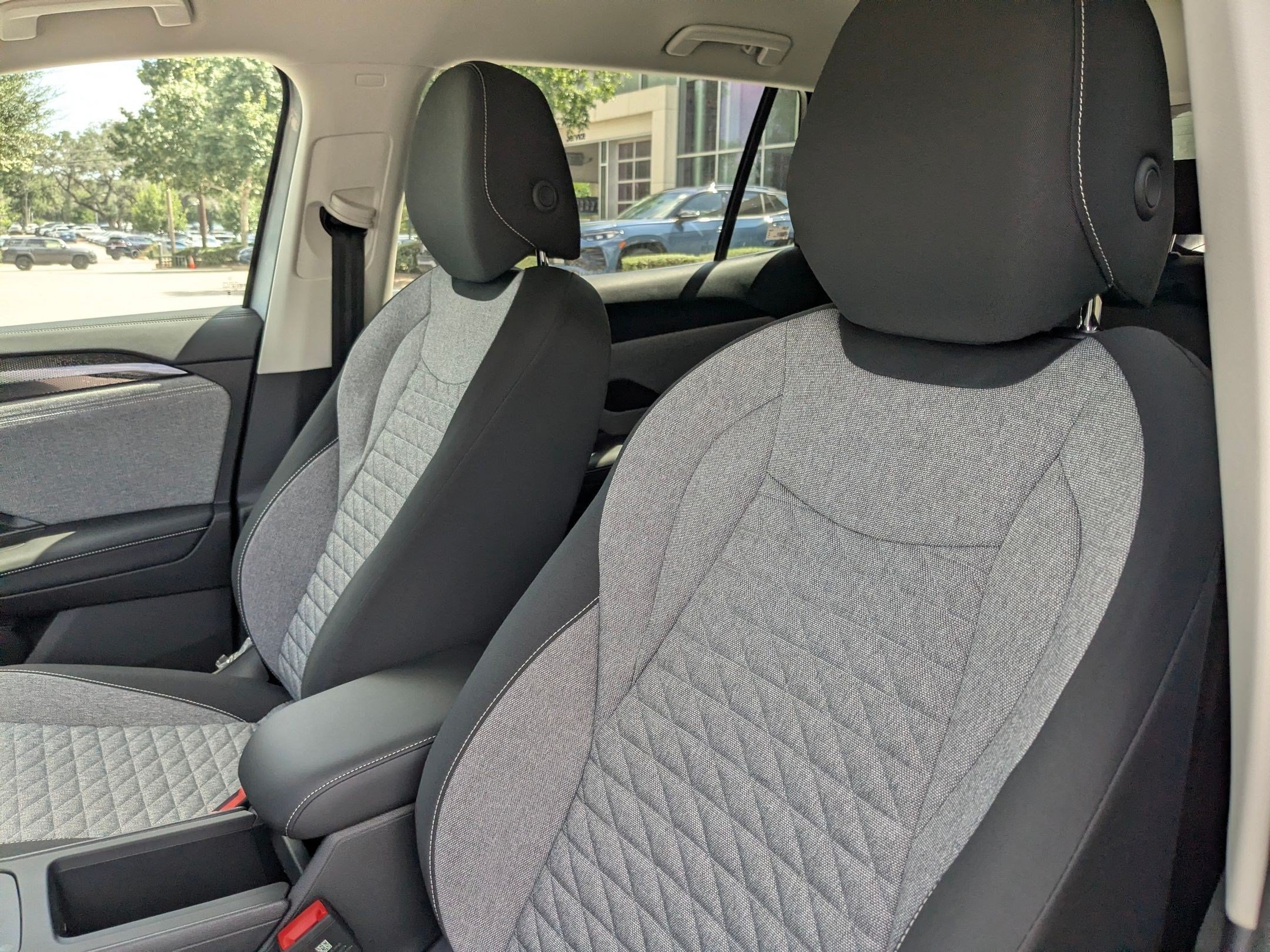 New 2026 PYRITE SILVER Volkswagen S image 8