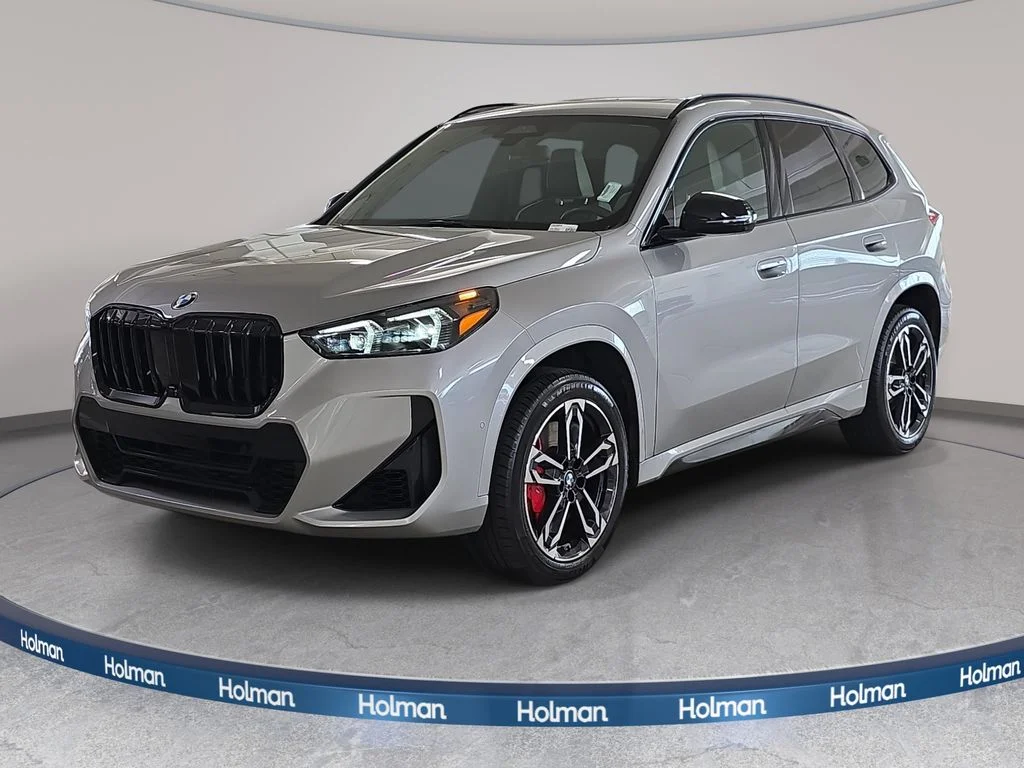 Used 2026 Space Silver Metallic BMW xDrive28i image 1