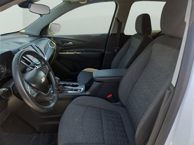 Used 2022 Summit White Chevrolet LT image 29