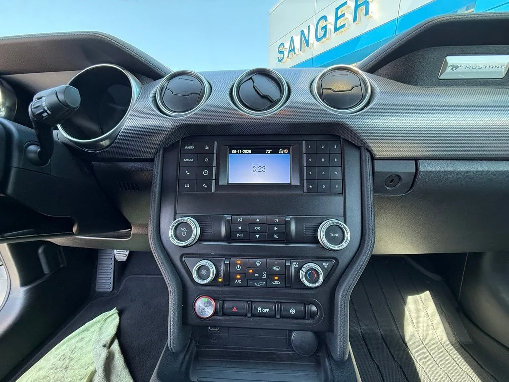 Used 2022 White Ford GT image 25
