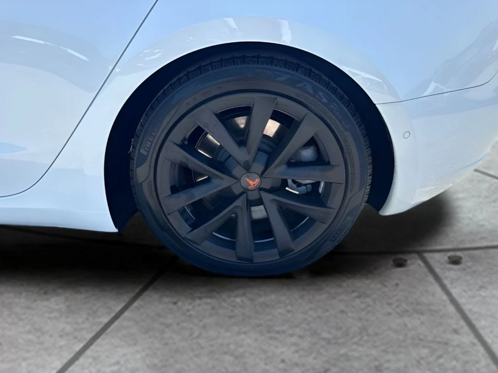 Used 2019 White Tesla Long Range image 32