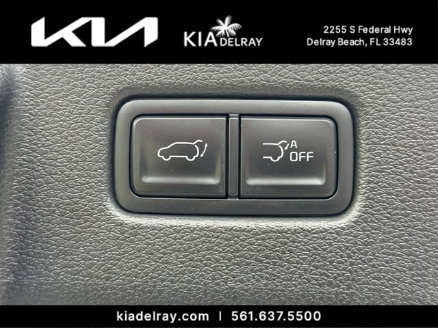 Certified Used 2024 White Kia SX image 9