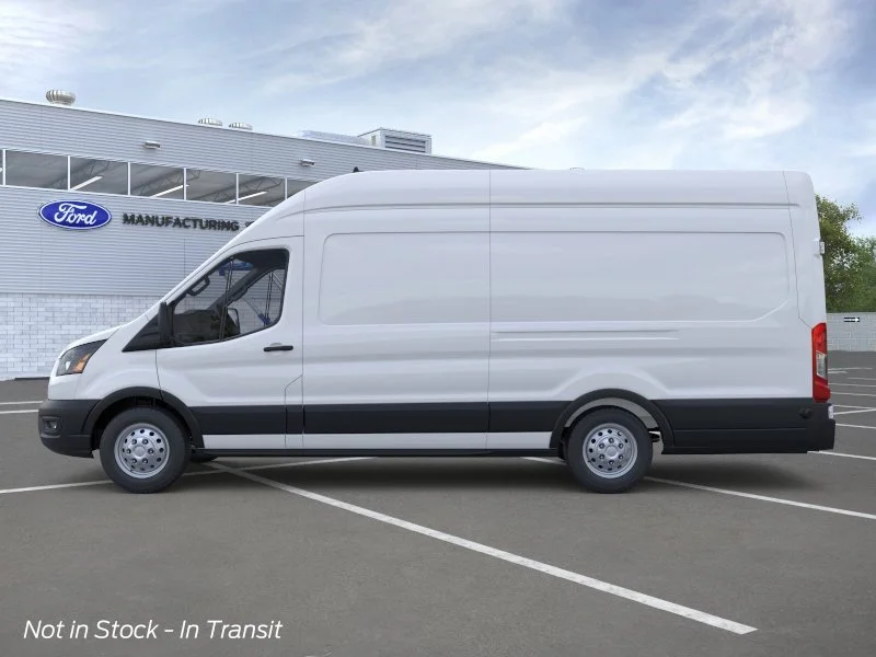 New 2026 Oxford White Ford Base image 3
