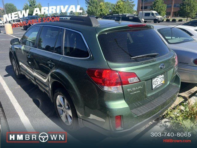 Used 2013 Cypress Green Pearl Subaru 2.5i image 3