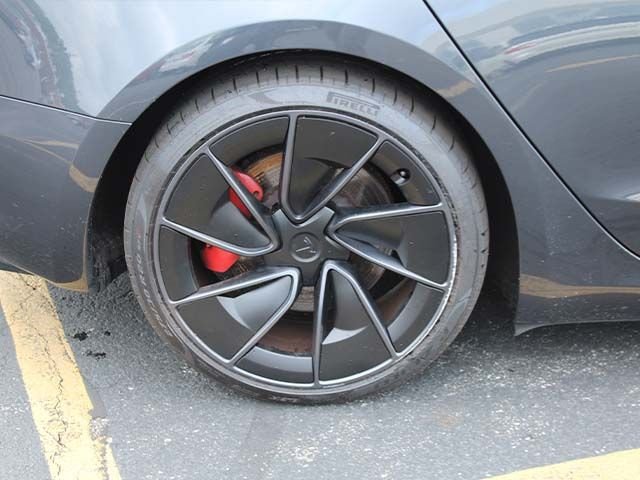 Used 2024  Tesla Performance image 8