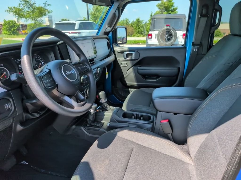 New 2026 Hydro Blue Pearl-Coat Exterior Paint Jeep Sport image 17