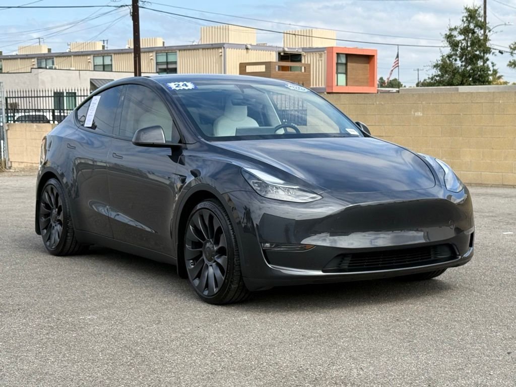 2024 Tesla Model Y Performance Dual Motor All-Wheel Drive's photo
