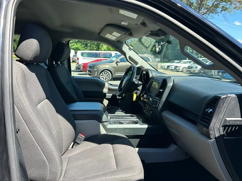 Used 2019 Black Ford XL Pickup 4D 5 1/2 ft image 18