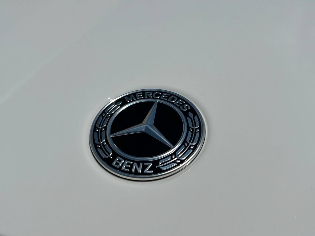 New 2026 Polar White Mercedes-Benz GLA250 image 66