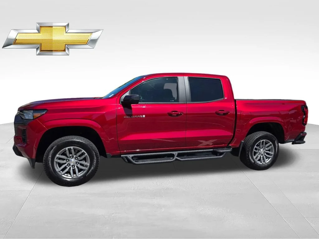Used 2024 Radiant Red Tintcoat Chevrolet LT image 3