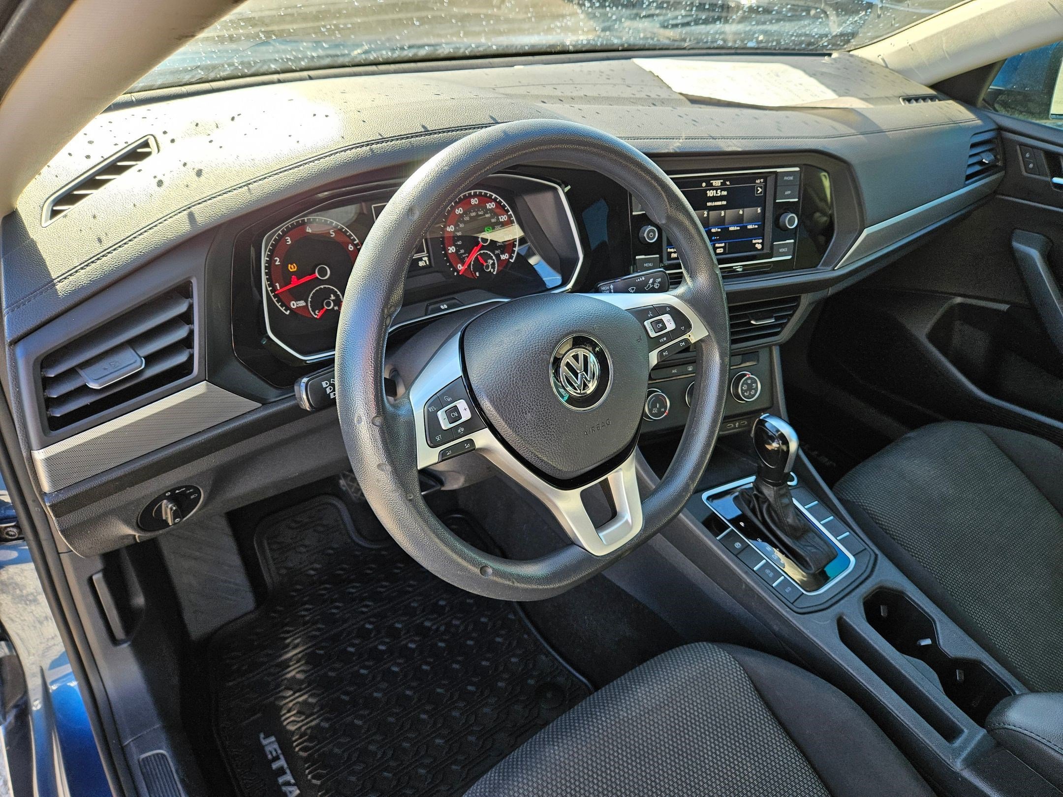 Used 2020 Silk Volkswagen S image 14