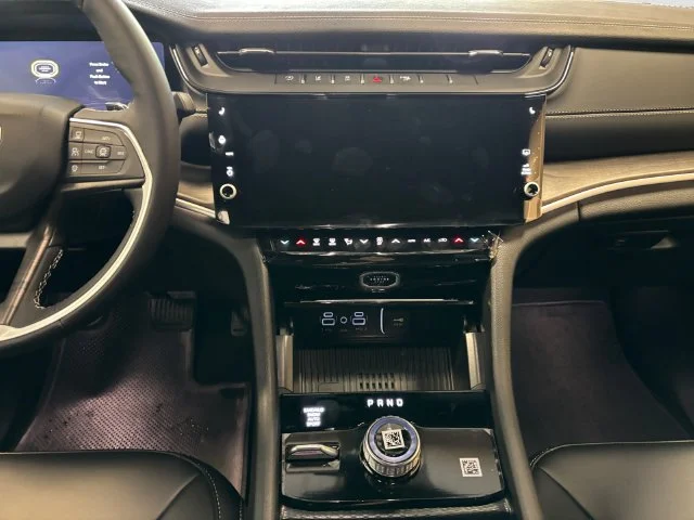 New 2027 Brown Jeep Limited image 12