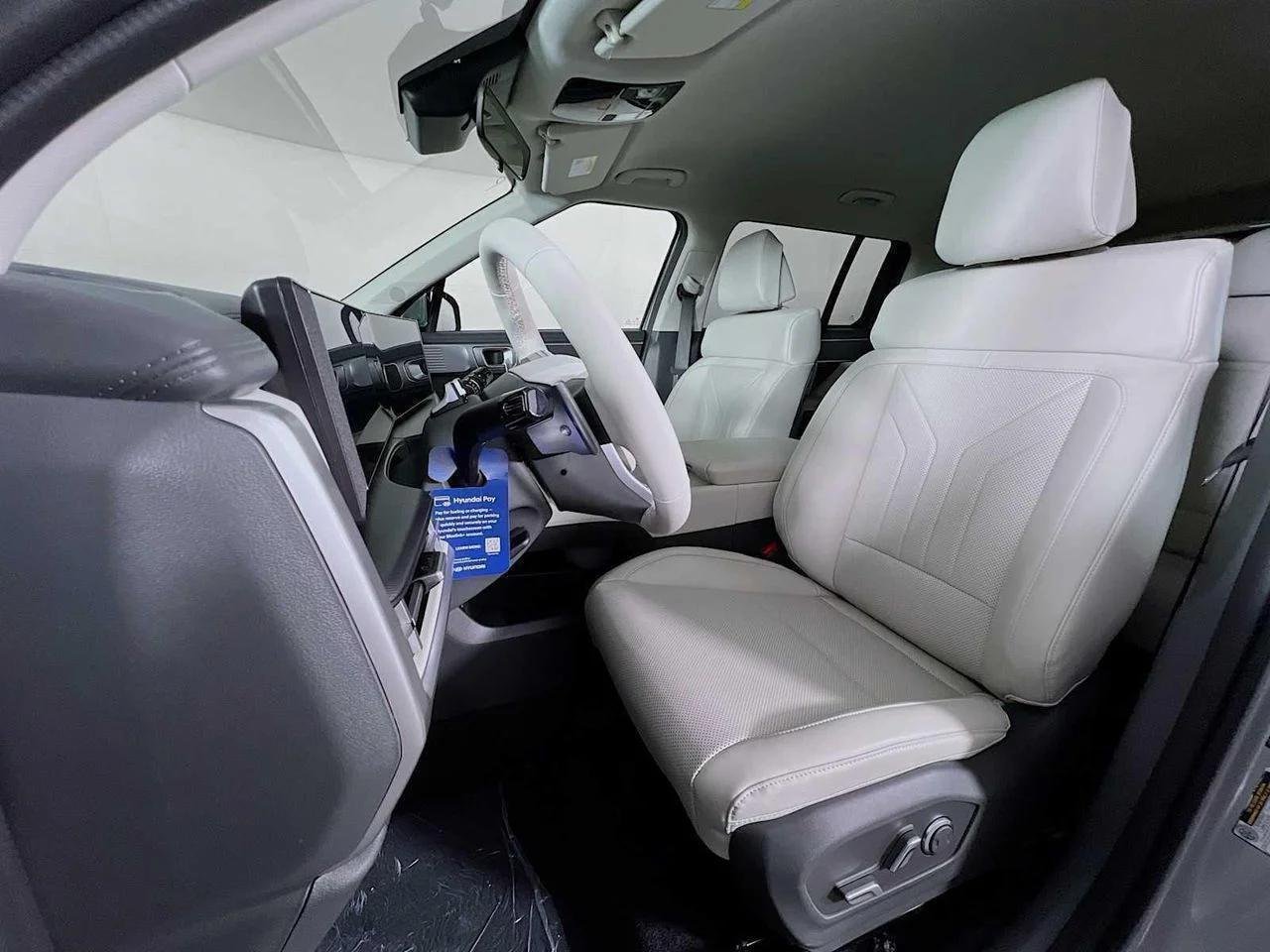 New 2026 Shimmering Silver Hyundai SEL AWD image 13