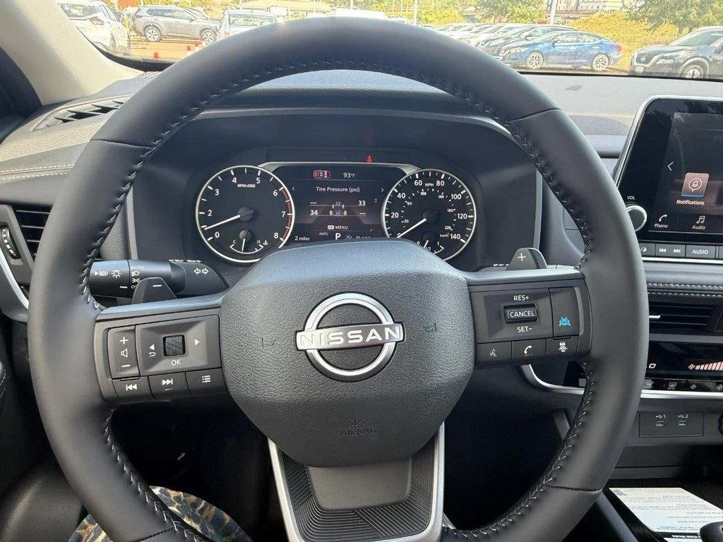2026 Nissan Rogue SV - Photo 9