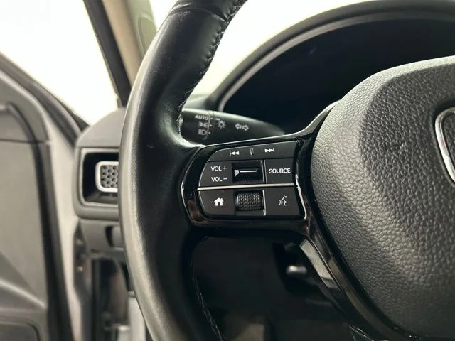 Used 2022 Silver Honda EX image 8