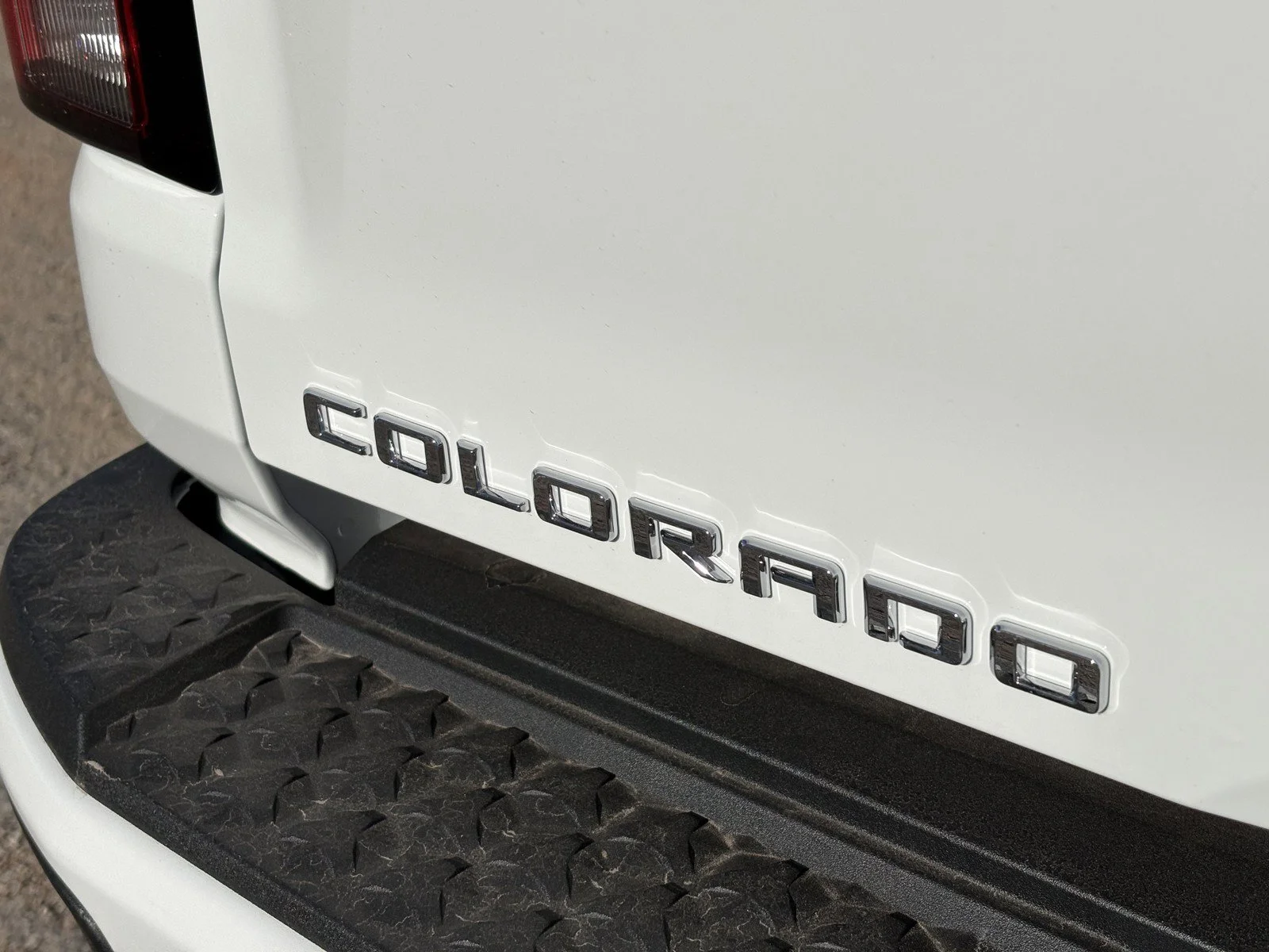 2026 Chevrolet Colorado LT - Photo 11